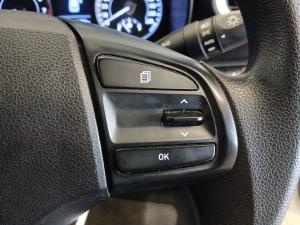 Hyundai Venue 1.2 Motion - Image 10