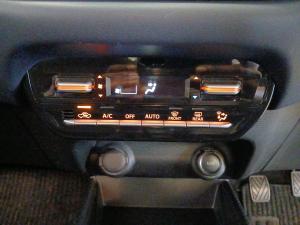 Toyota Starlet 1.5 XS manual - Image 15