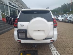 Toyota Land Cruiser Prado 3.0DT VX-L - Image 5