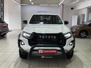 Toyota Hilux 2.8 GD-6 GR-S 4X4 automaticD/C - Image 4