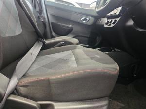 Renault Kwid 1.0 Dynamique / ZEN 5-Door AMT - Image 10