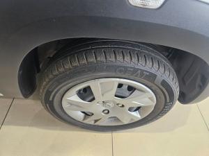 Renault Kwid 1.0 Dynamique / ZEN 5-Door AMT - Image 12