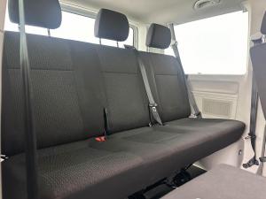 Volkswagen T6 Kombi 2.0 TDi DSG 103kw - Image 10