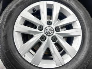 Volkswagen T6 Kombi 2.0 TDi DSG 103kw - Image 14