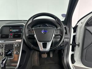 Volvo XC60 D4 Inscription Geartronic - Image 17
