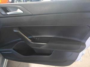 Volkswagen Polo 1.0 TSI Trendline - Image 11