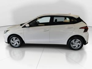 Hyundai i20 1.4 Fluid auto - Image 4