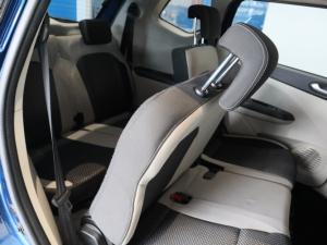 Renault Triber 1.0 Prestige auto - Image 4