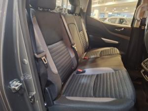 Nissan Navara 2.5DDTi double cab LE 4x4 - Image 7