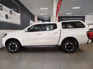 Nissan Navara 2.5DDTi double cab LE Plus 4x4 - Image 8