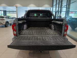 Nissan Navara 2.5DDTi double cab Pro-4X 4x4 Warrior - Image 5