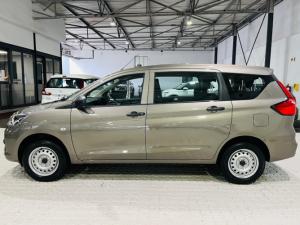 Toyota Rumion 1.5 S - Image 2