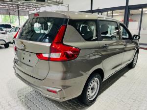 Toyota Rumion 1.5 S - Image 3