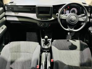 Toyota Rumion 1.5 S - Image 5