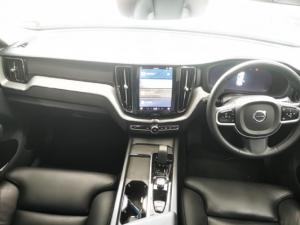 Volvo XC60 B5 AWD Plus Dark - Image 6