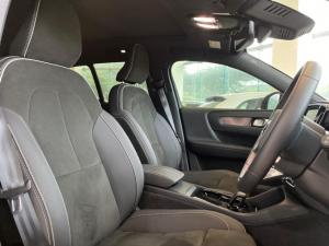 Volvo XC40 Recharge Twin Motor Ultimate - Image 4