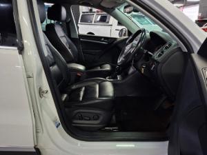 Volkswagen Tiguan 2.0TDI 4Motion Sport&Style - Image 11