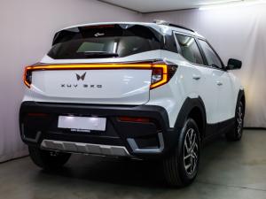 Mahindra XUV 3XO 1.2T AX5 manual - Image 3
