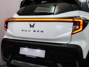 Mahindra XUV 3XO 1.2T AX5 manual - Image 7