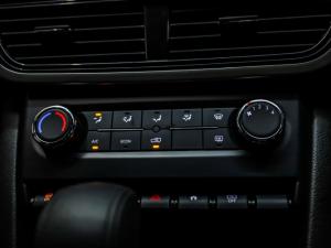 Mahindra XUV700 2.0T AX5 - Image 11