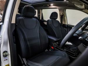 Mahindra XUV700 2.0T AX5 - Image 14