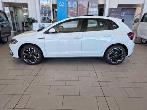 Volkswagen Polo hatch 1.0TSI R-Line - Image 2