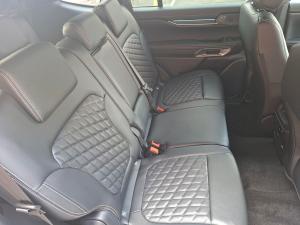 Ford Everest 3.0TD V6 4WD Platinum - Image 14