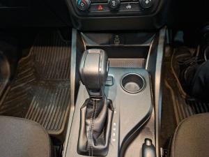 Ford Ranger 2.0 SiT double cab XL auto - Image 17
