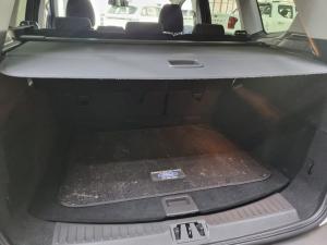 Ford Kuga 1.5T Ambiente auto - Image 11