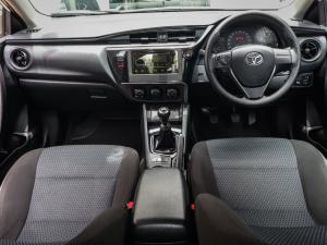 Toyota Corolla Quest 1.8 Plus manual - Image 17