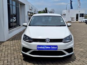 Volkswagen Polo sedan 1.6 Trendline - Image 2