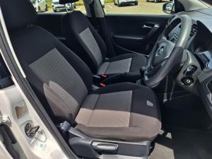 Volkswagen Polo sedan 1.6 Trendline - Image 7
