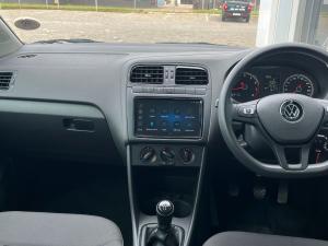 Volkswagen Polo Vivo hatch 1.4 Life - Image 5
