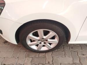 Volkswagen Polo 1.6 Comfortline auto - Image 9
