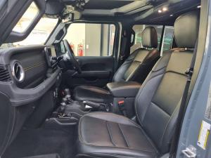 Jeep Wrangler Unlimited 2.0T Sahara - Image 13