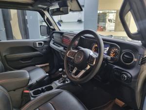 Jeep Wrangler Unlimited 2.0T Sahara - Image 16