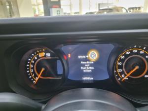 Jeep Wrangler Unlimited 2.0T Sahara - Image 17