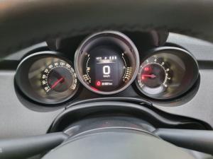 Fiat 500X 1.4T Cross Plus auto - Image 14