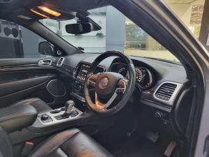 Jeep Grand Cherokee 3.6L Overland - Image 13