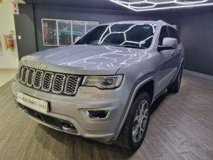 Jeep Grand Cherokee 3.6L Overland - Image 3