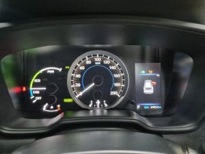 Toyota Corolla Cross 1.8 Hybrid XS - Image 12