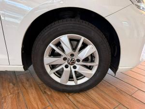 Volkswagen Caddy Maxi 2.0TDI panel van - Image 6