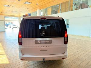 Volkswagen Caddy Maxi 2.0TDI panel van - Image 7