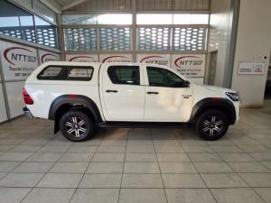Toyota Hilux 2.4 GD-6 Raider X 4X4 automaticD/C - Image 3