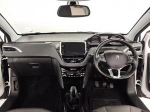 Peugeot 2008 1.2T Allure auto - Image 10