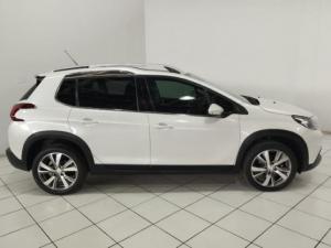 Peugeot 2008 1.2T Allure auto - Image 4