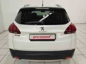 Peugeot 2008 1.2T Allure auto - Image 6