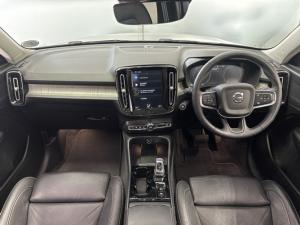 Volvo XC40 Recharge Single Motor Plus - Image 14