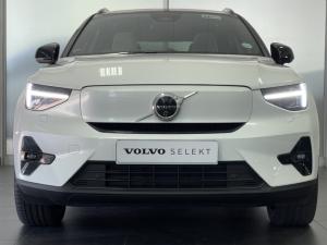 Volvo XC40 Recharge Single Motor Plus - Image 2