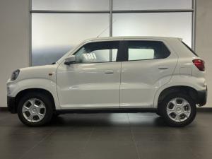Suzuki S-Presso 1.0 GL manual - Image 5